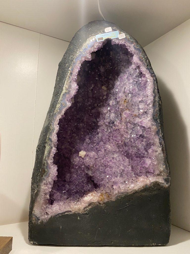 Ametistgrotta (14,80kg)