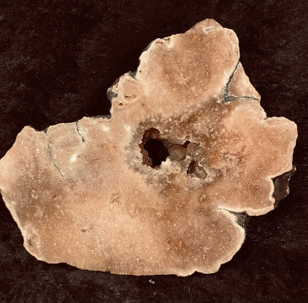 Rosa ametist 778 gr ca 17x12cm  (Slab)