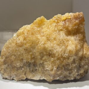 Kalcit guld kristalliserad 1095 gram (Råa)