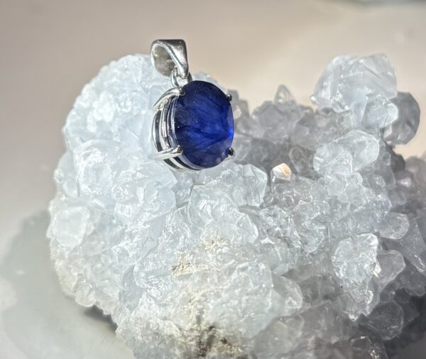 Safir hängsmycke (20 mm)