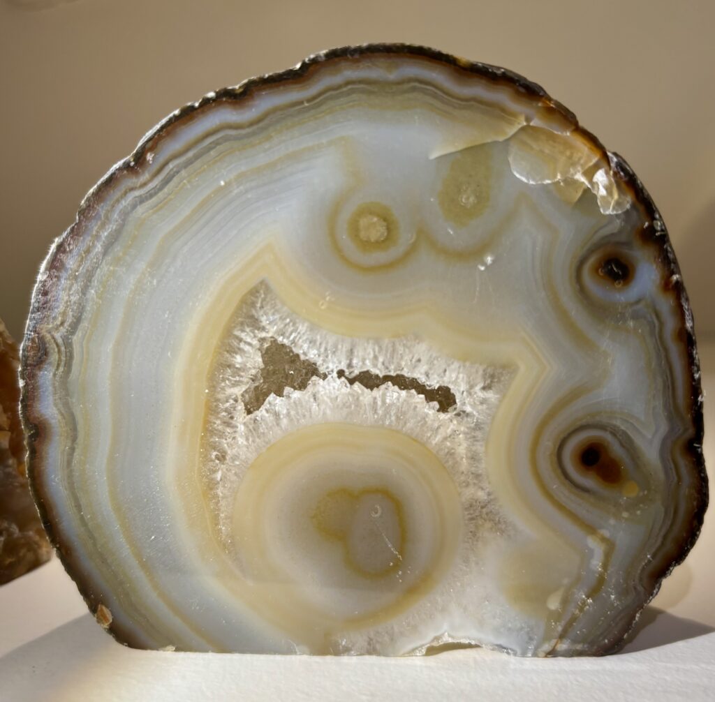 Agat ca 9x8 cm (Geod)