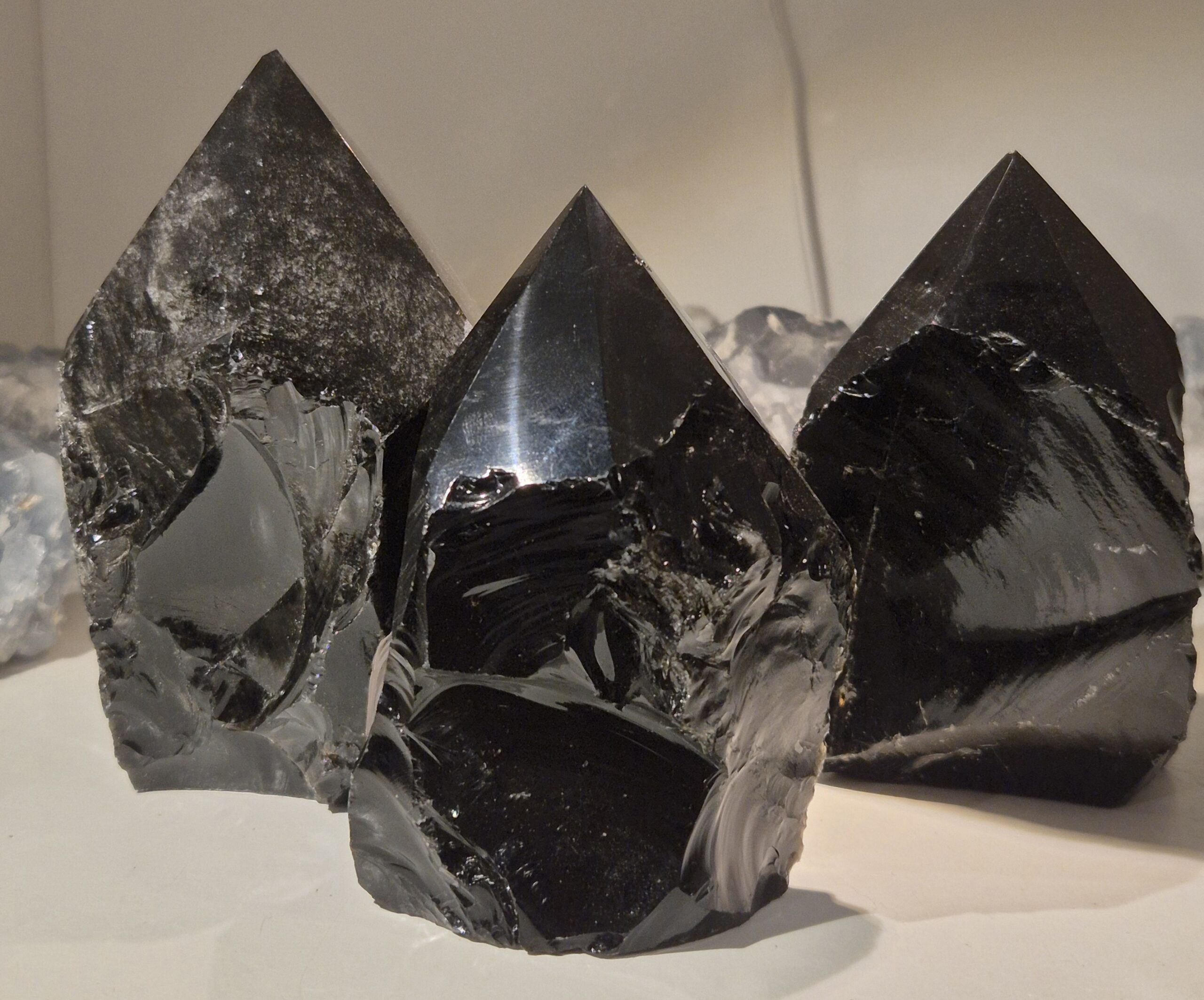 Obsidian halvpolerad spets (Spetsar Torn) - Bild 1