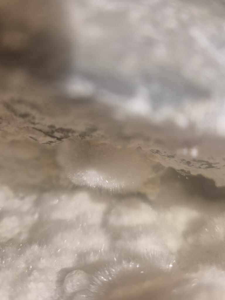 Okenit (rå mineral)