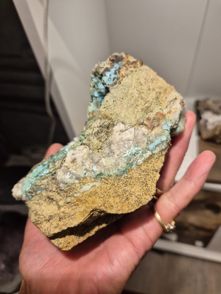 krysokolla från Sverige (Rå mineral)