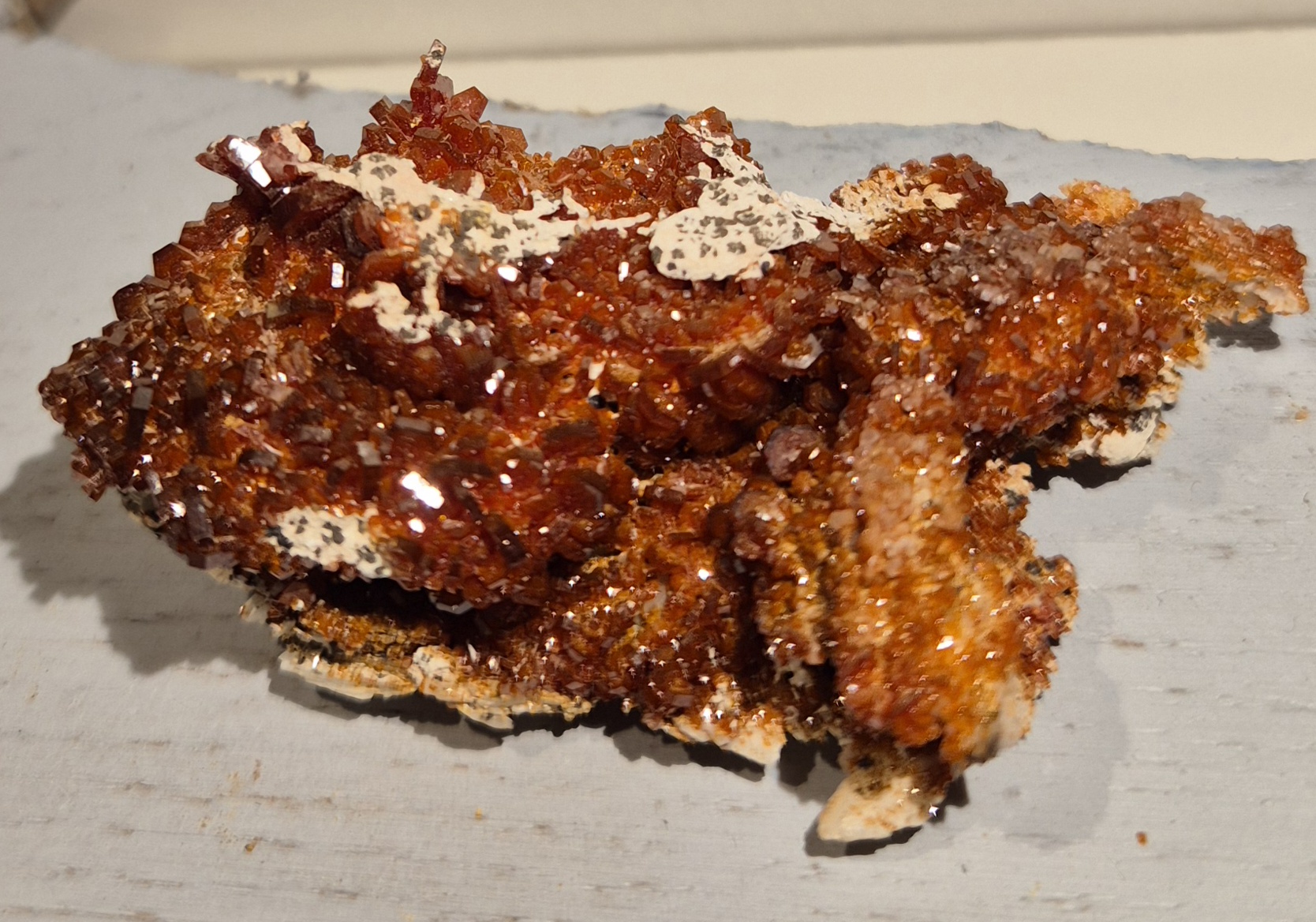 Vanadenit (Rå mineral) - Bild 1